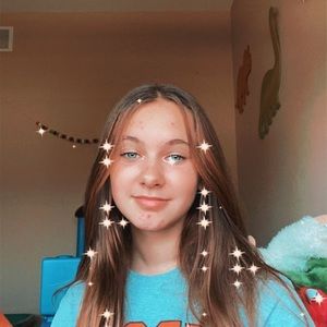 Meet your Posher, Clara